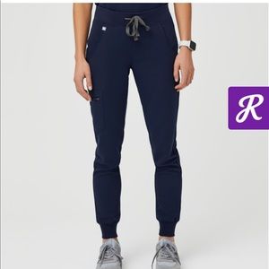 FIGS: Zamora™ Jogger Scrub Pants: Navy